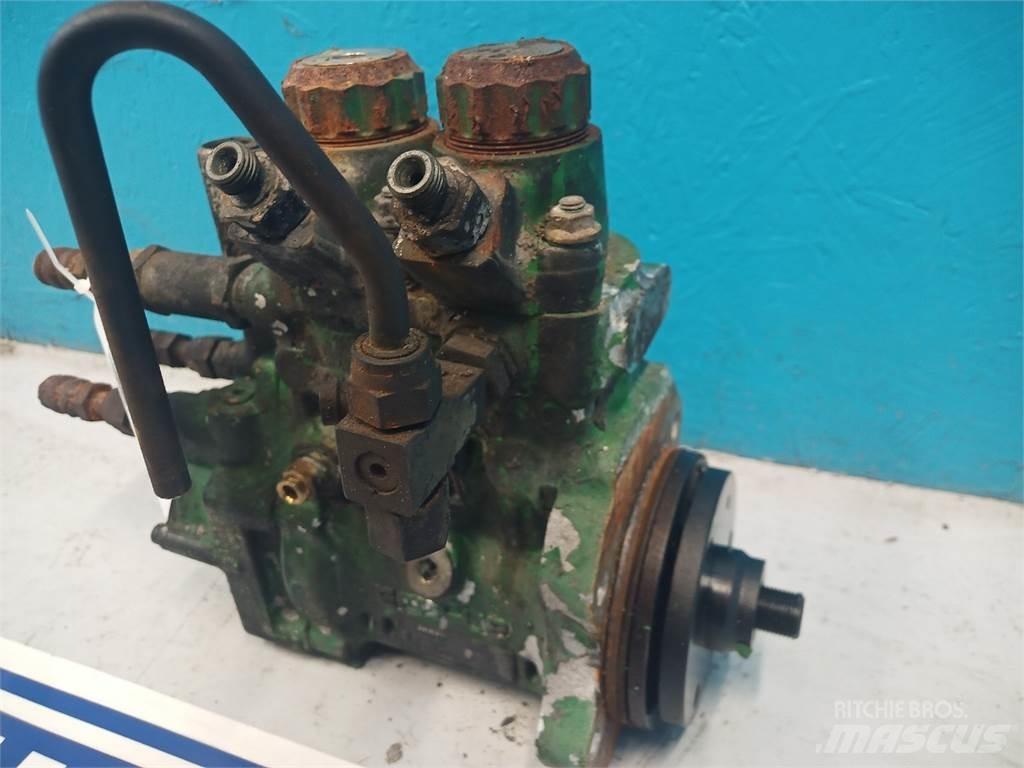 John Deere 9780 Motorok