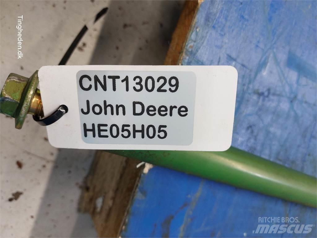 John Deere S670 Homok és Sószórók
