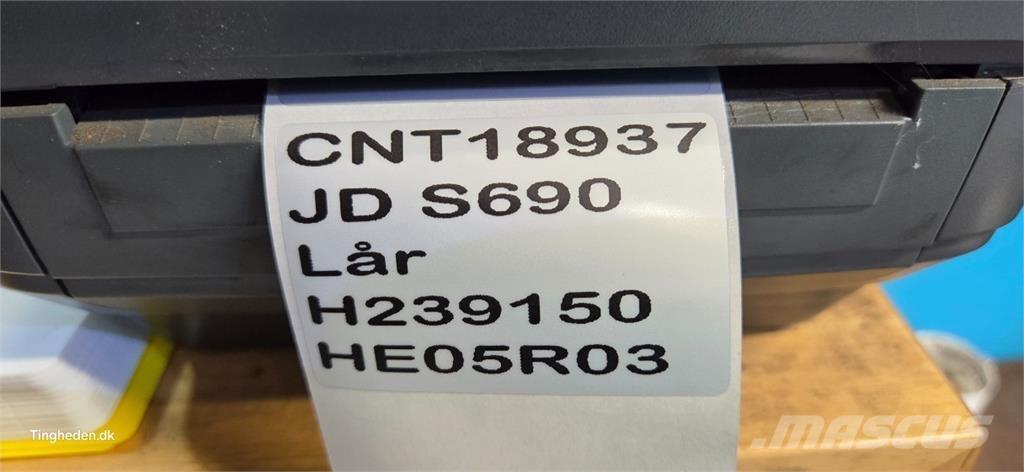 John Deere S690 Kombájn tartozékok
