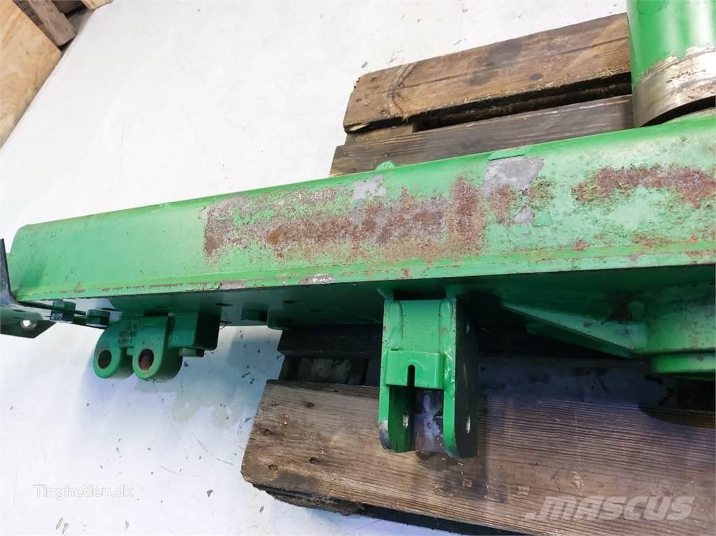 John Deere T660I Kombájn tartozékok