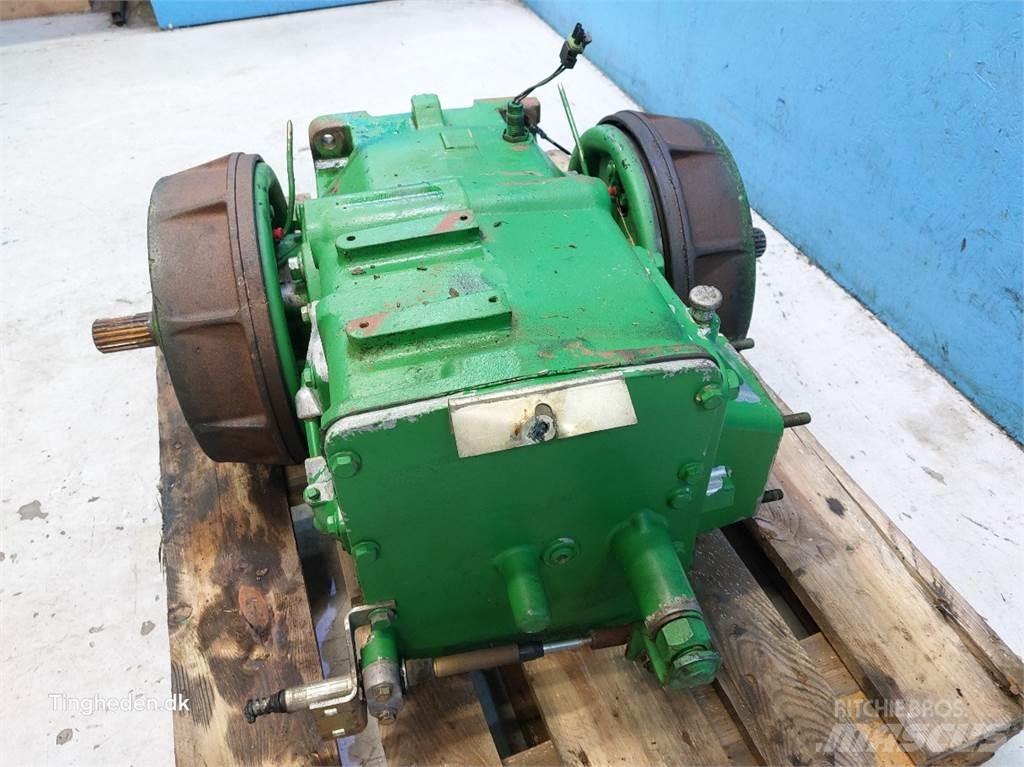 John Deere T660I Váltók