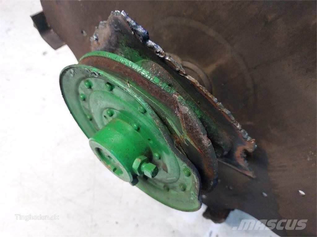 John Deere T660I Kombájn tartozékok