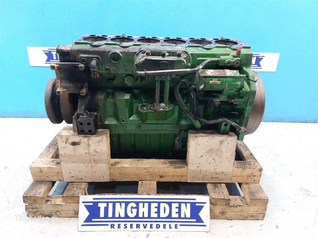John Deere T660I Motorok