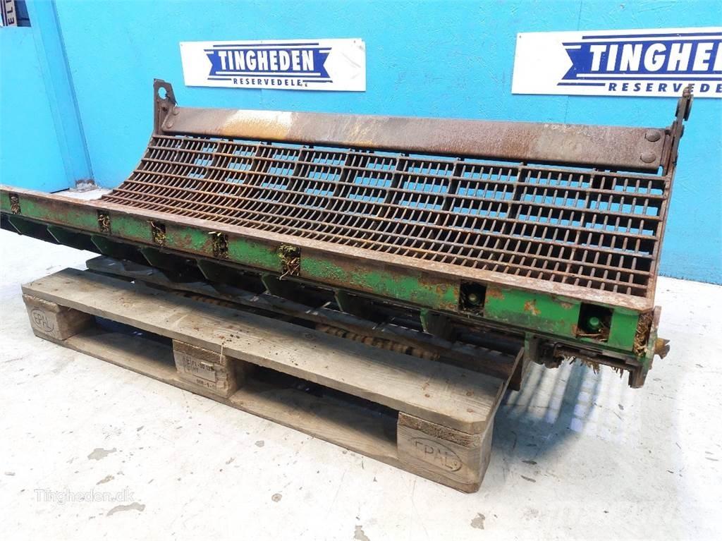 John Deere T660I Kombájn tartozékok