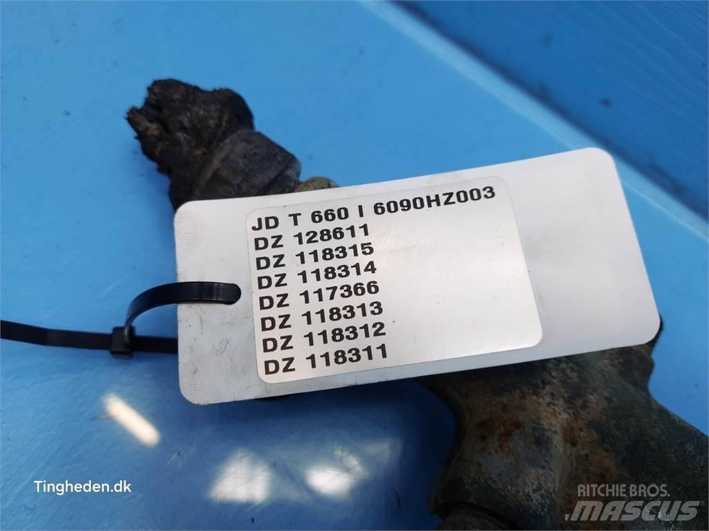 John Deere T660I Motorok