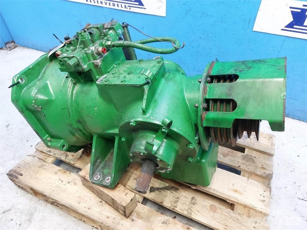 John Deere T660I Váltók