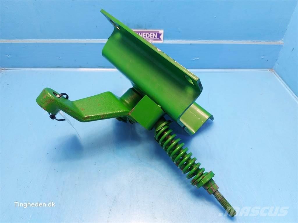 John Deere T660I Kombájn tartozékok