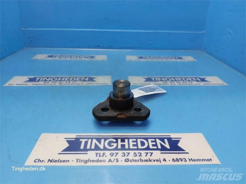 Kramer 521 Tengelyek