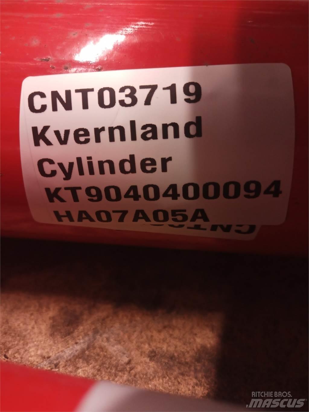 Kverneland 4232 Kaszák