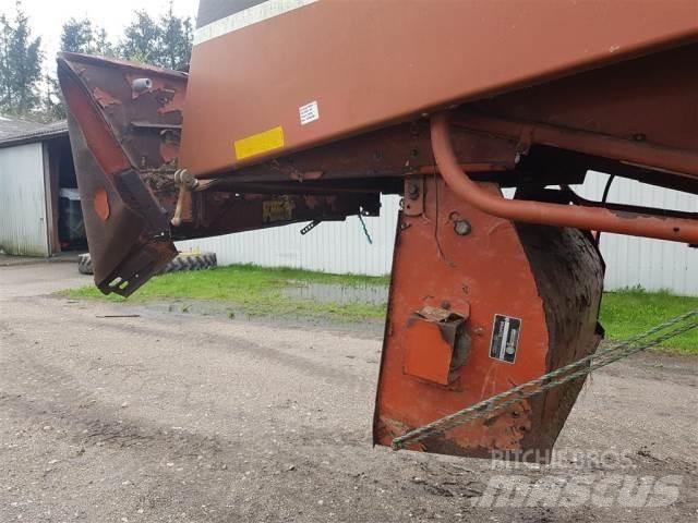 Laverda 3650 Kombájn tartozékok