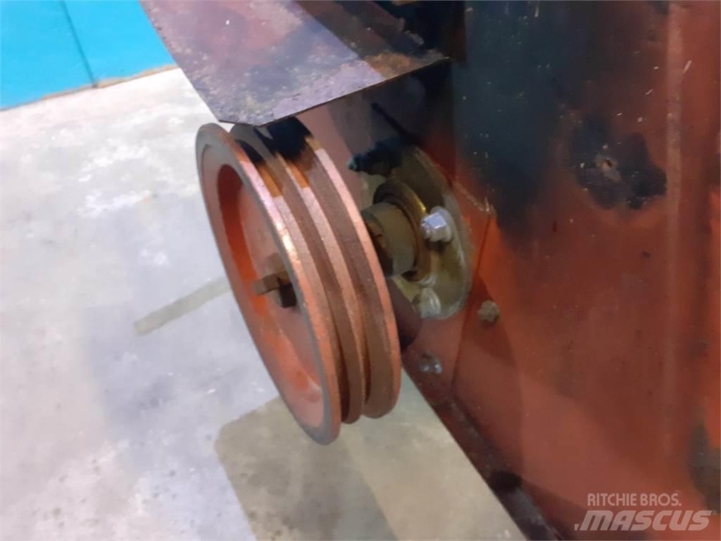 Laverda 3650 Kombájn tartozékok