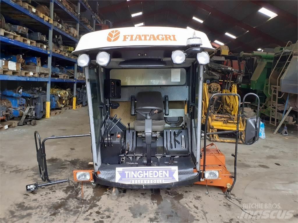 Laverda 3650 Vezetőfülke és belső tartozékok