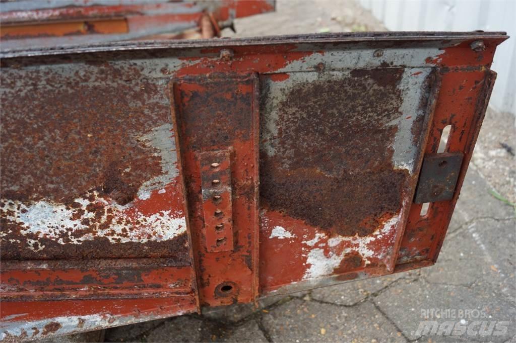 Laverda 3790 Homok és Sószórók