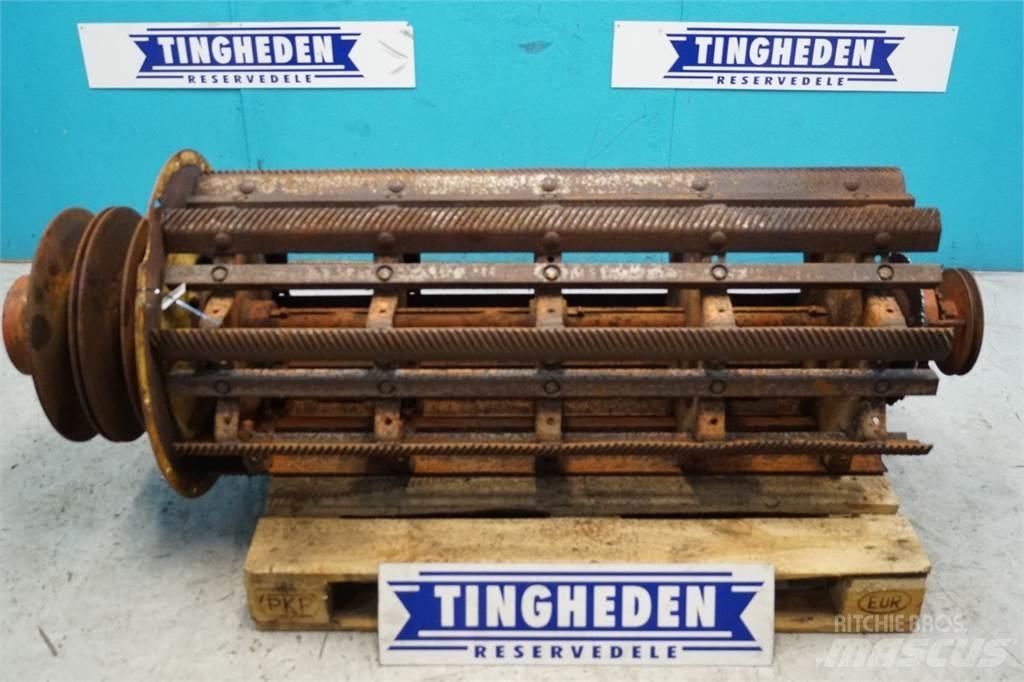 Laverda 3790 Kombájn tartozékok