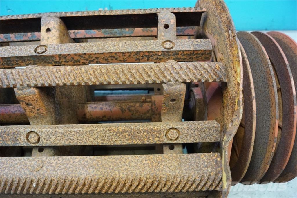 Laverda 3790 Kombájn tartozékok