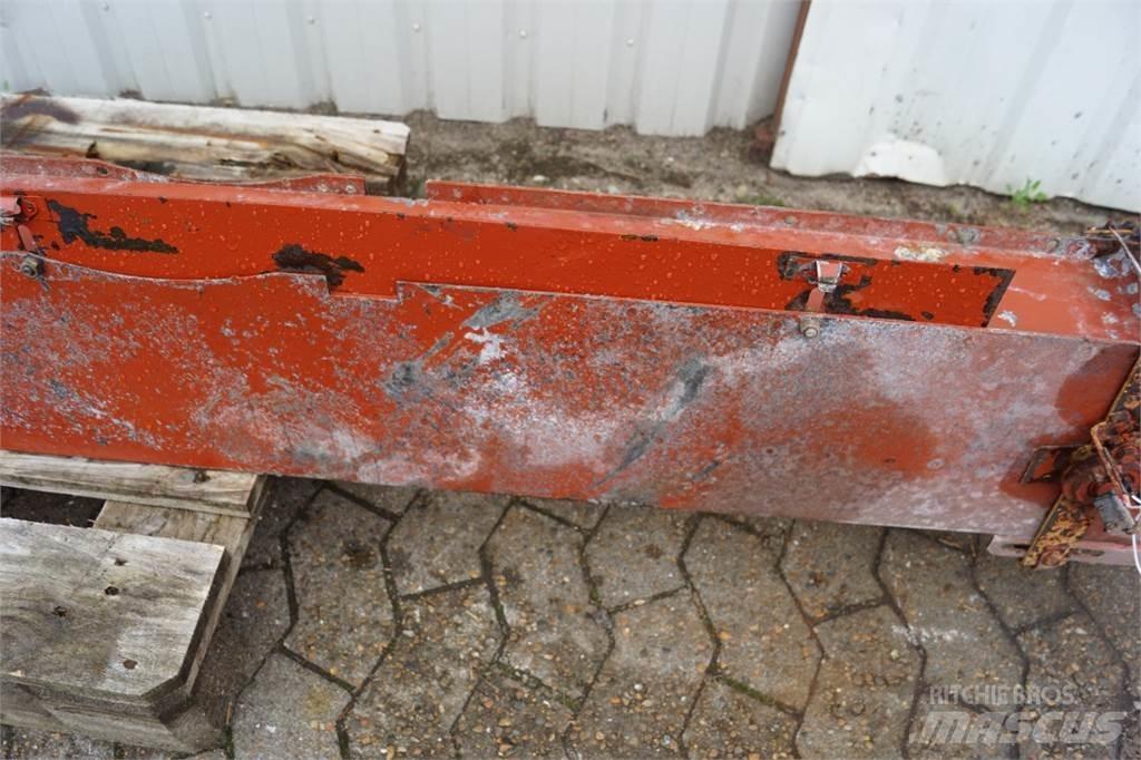 Laverda 3790 Kombájn tartozékok
