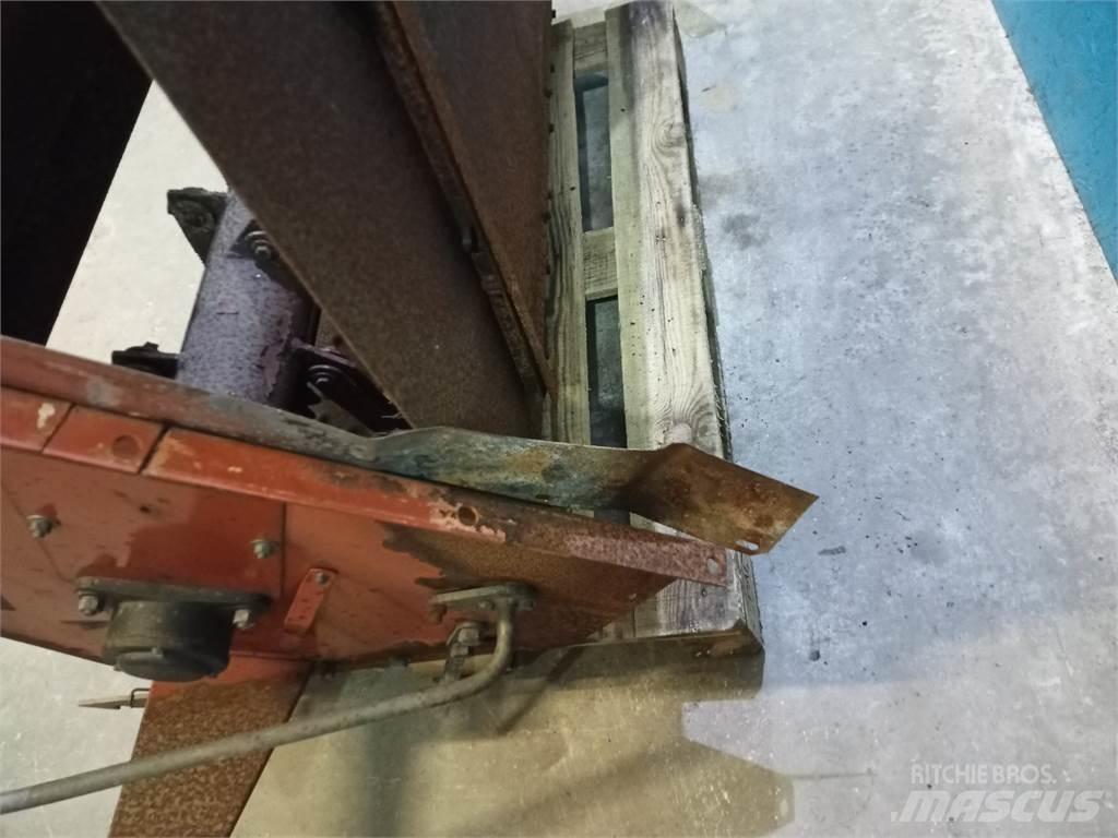 Laverda 521 Kombájn tartozékok