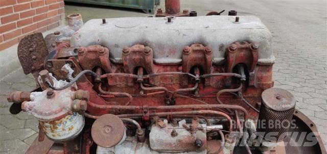 Leyland O.E. 138 Motorok