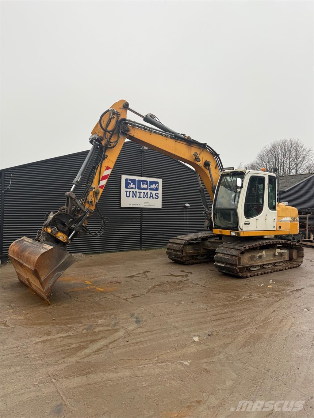 Liebherr 313 Lánctalpas kotrók