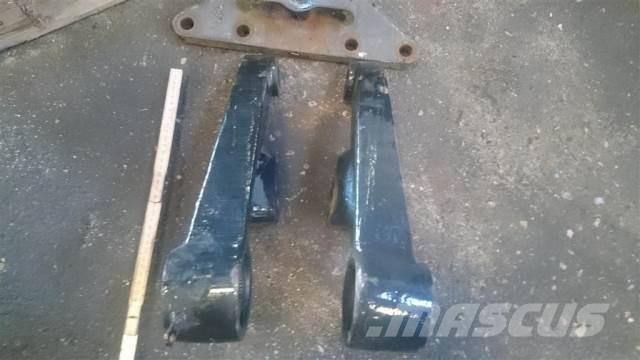  Liftarme Egyéb traktor tartozékok