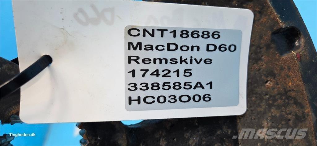 MacDon D60 Kombájn tartozékok