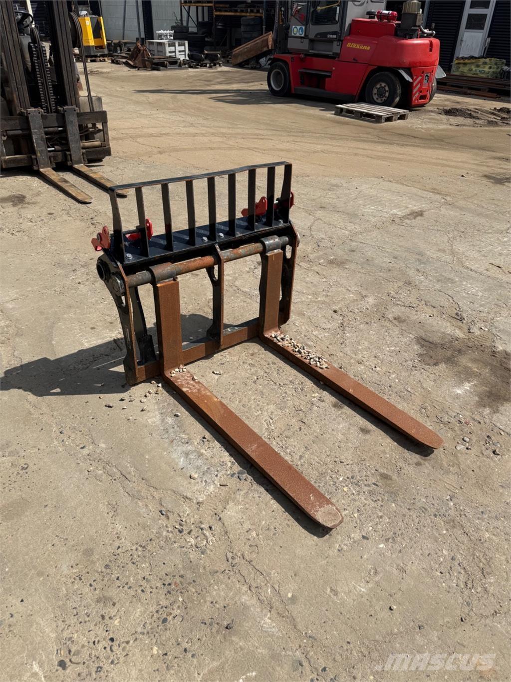Manitou 625 Villák