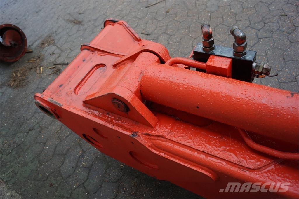Manitou MT 932T Gémek és dipperek