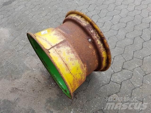 Merlo 20 13X20 Gumiabroncsok, kerekek és felnik