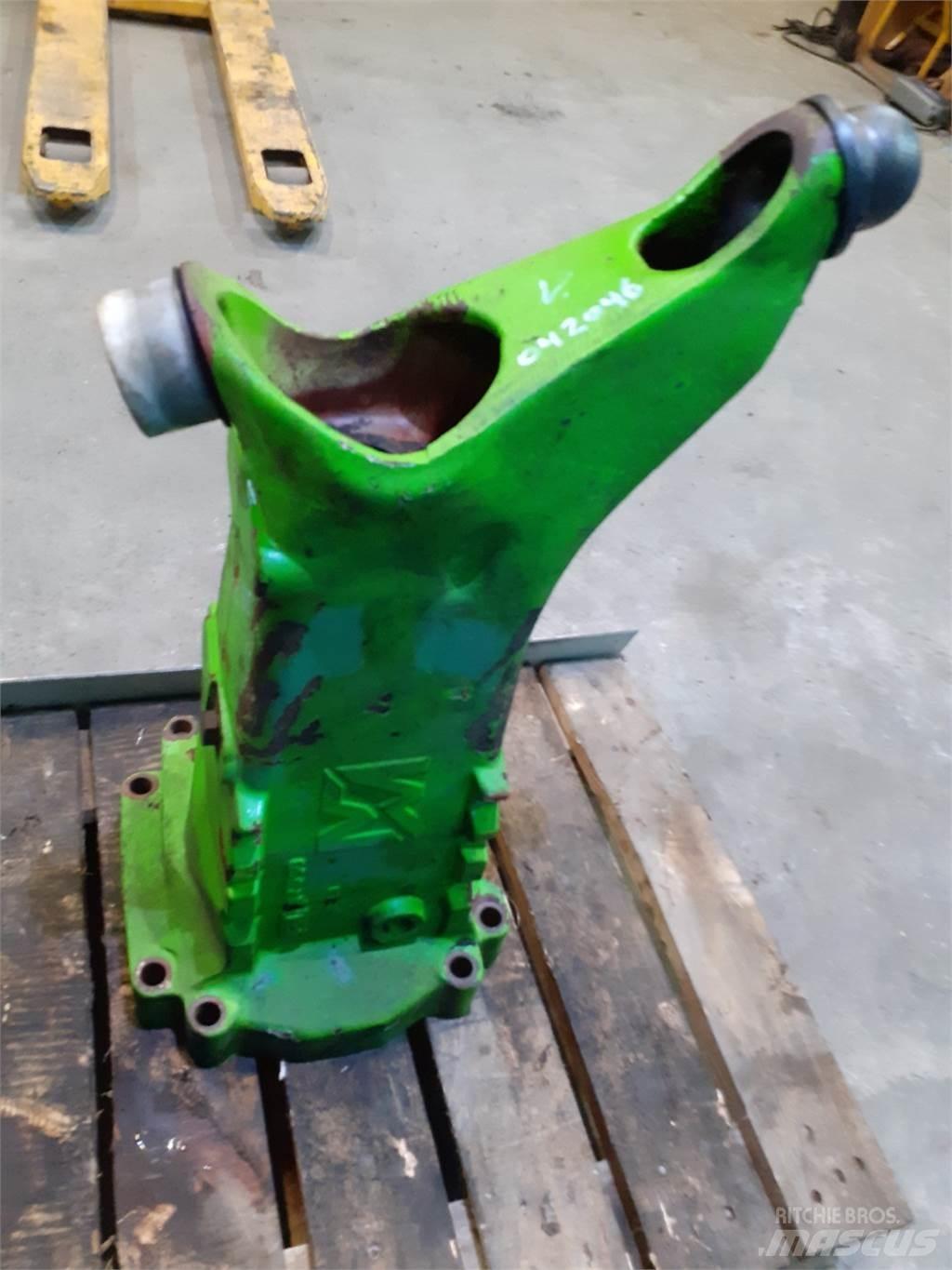 Merlo 28.7 Tengelyek