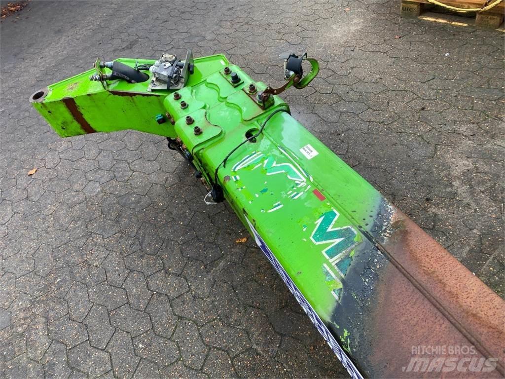 Merlo 30.9 Bom Gémek és dipperek