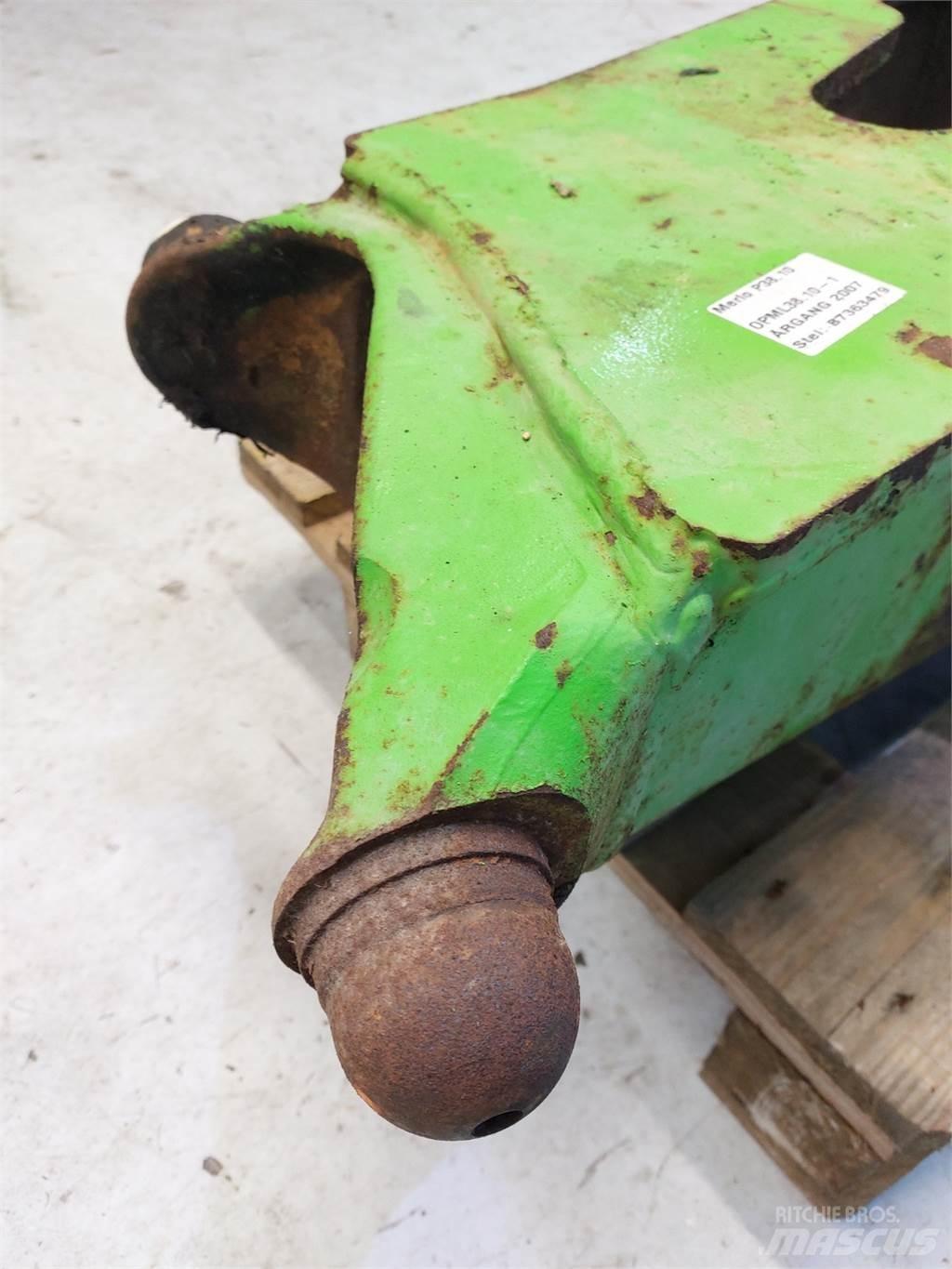 Merlo P38.10 Tengelyek