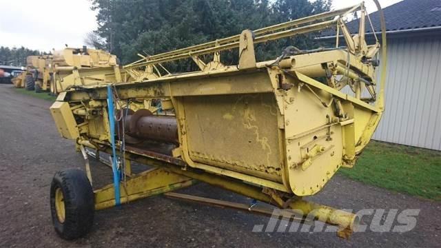 New Holland 13 Kombájn tartozékok