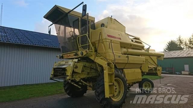New Holland 1550 Kombájnok