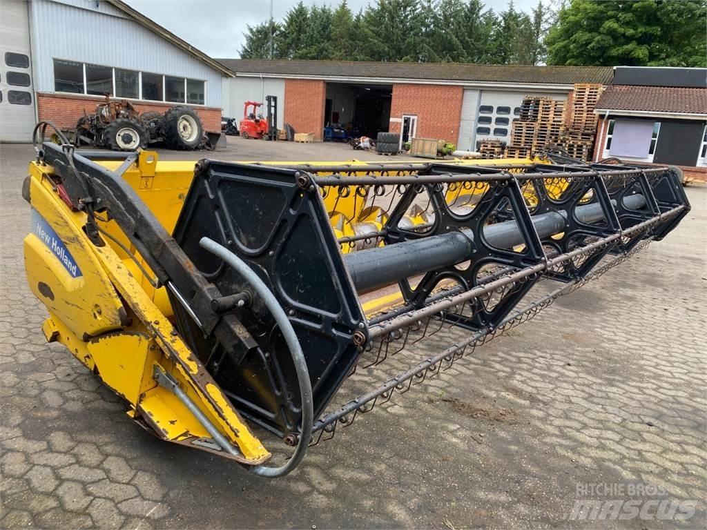 New Holland 24 Kombájn tartozékok