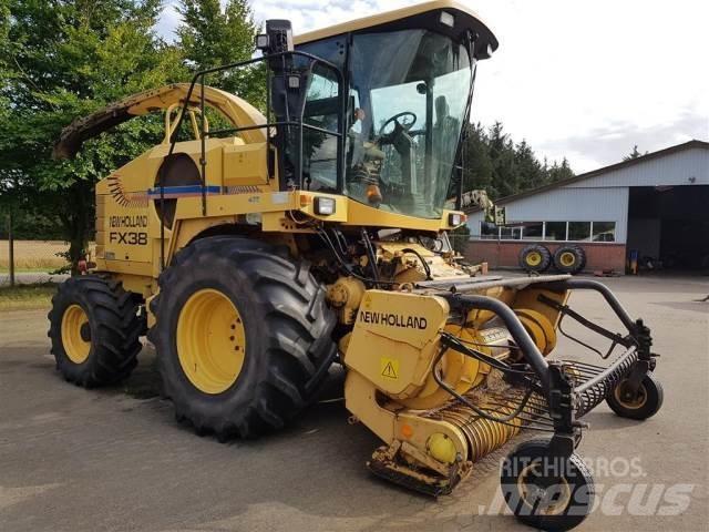 New Holland FX38 Önjáró szecskázók