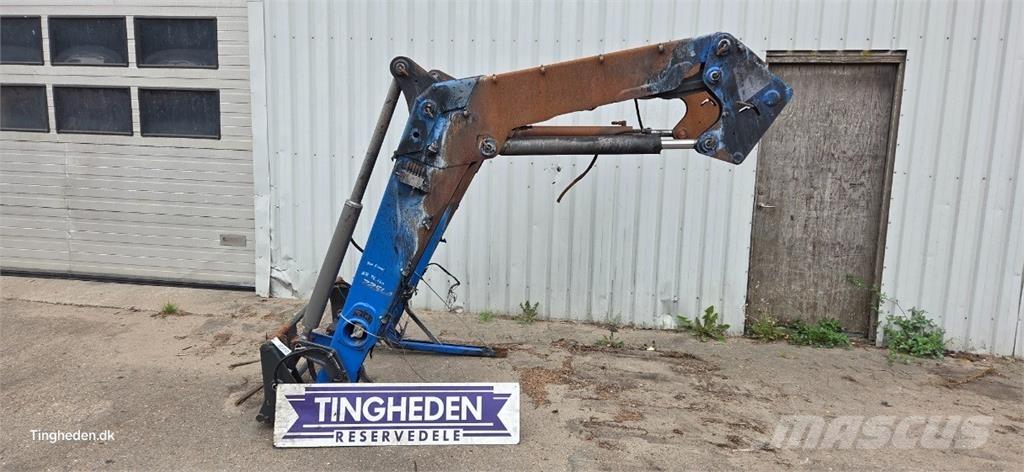 New Holland T6 Homlokrakodó tartozékok