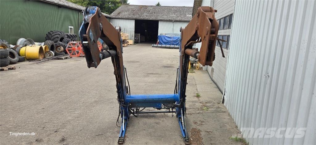 New Holland T6 Homlokrakodó tartozékok