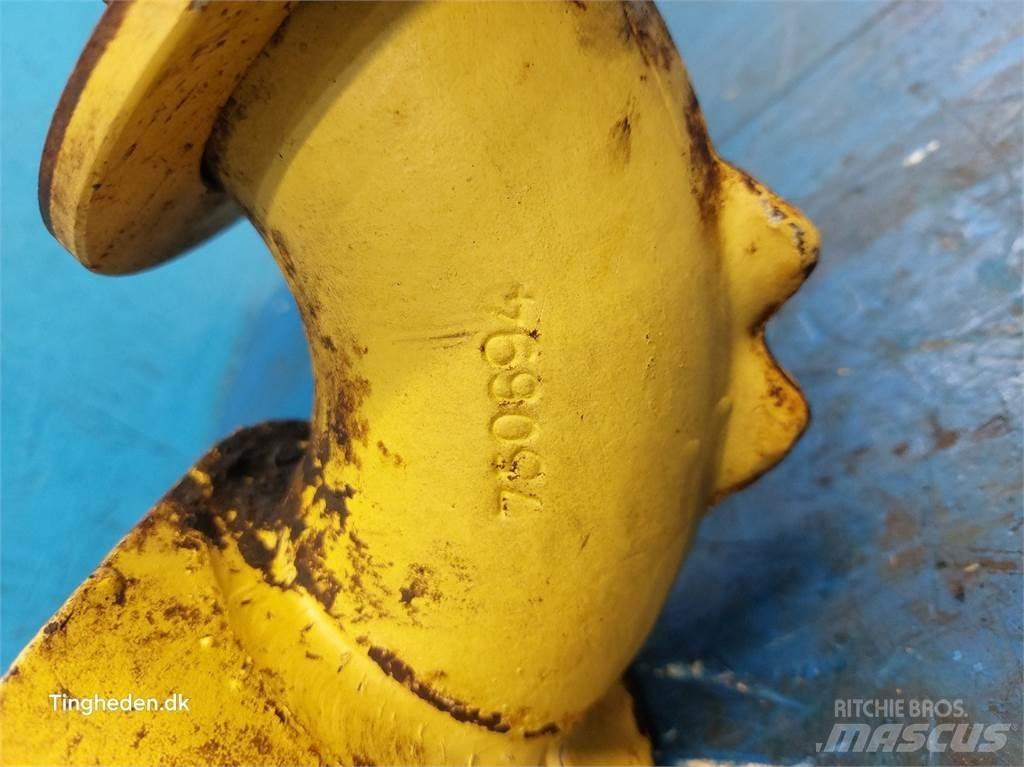 New Holland TF46 Kombájn tartozékok