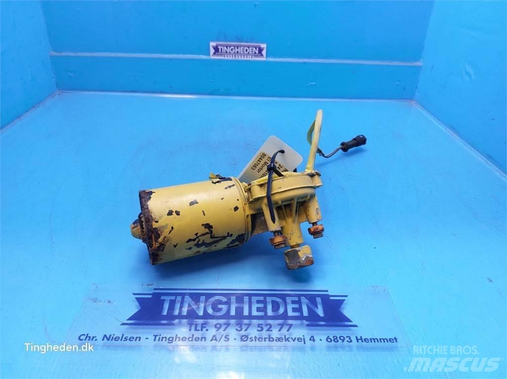 New Holland TF46 Kombájn tartozékok