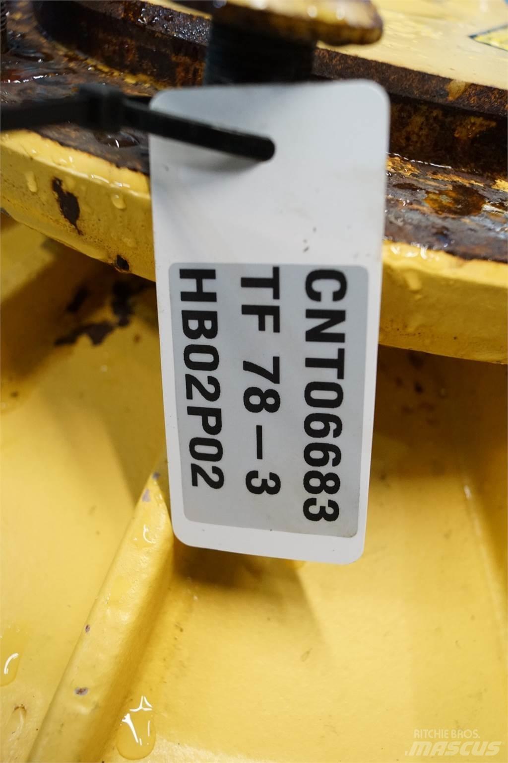 New Holland TF78 Kombájn tartozékok
