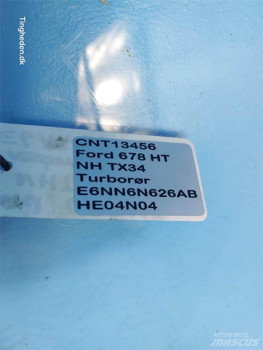 New Holland TX34 Motorok