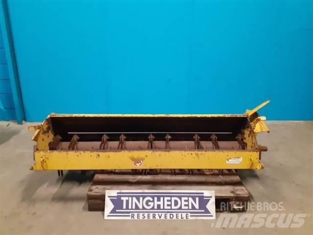 New Holland TX36 Kombájn tartozékok