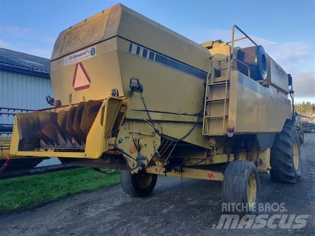 New Holland TX65 Kombájnok