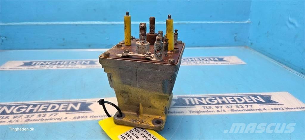 New Holland TX68 Elektronika