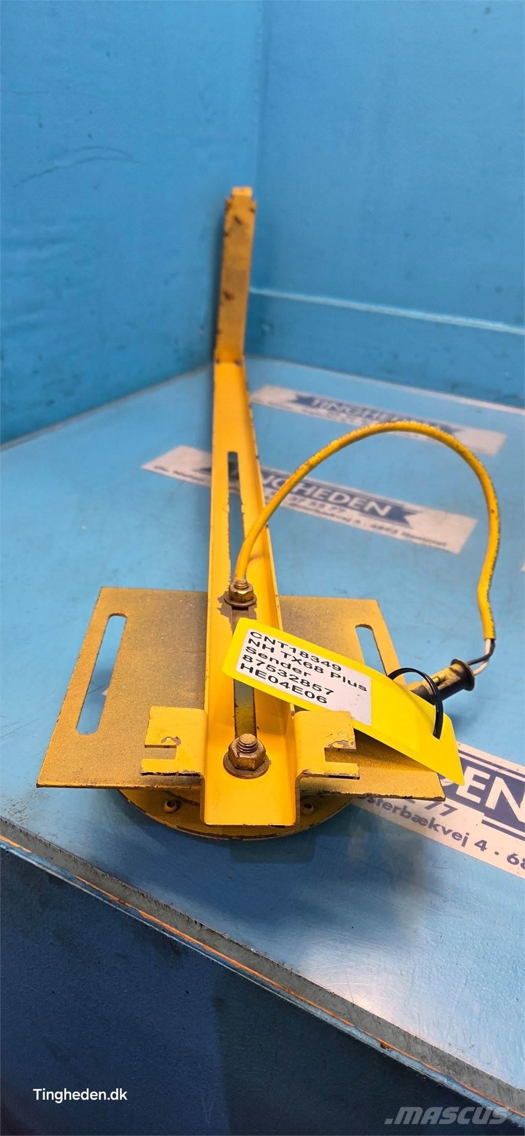 New Holland TX68 Elektronika