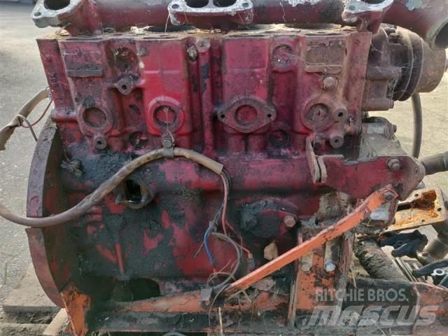 Perkins 4236 Motorok