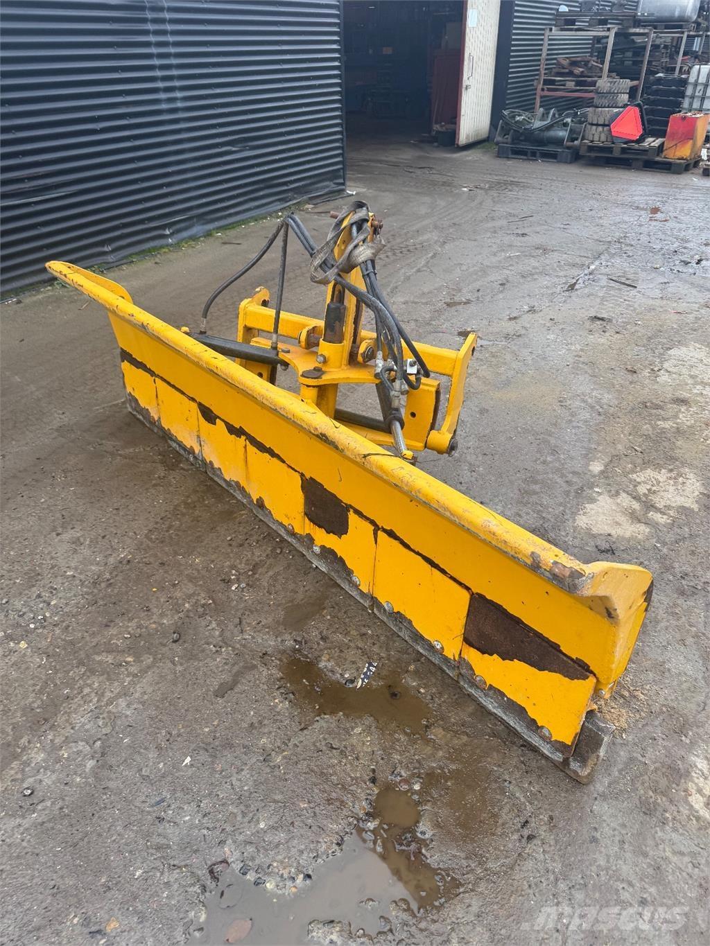 Snowline 2470 Hóeltakarítók