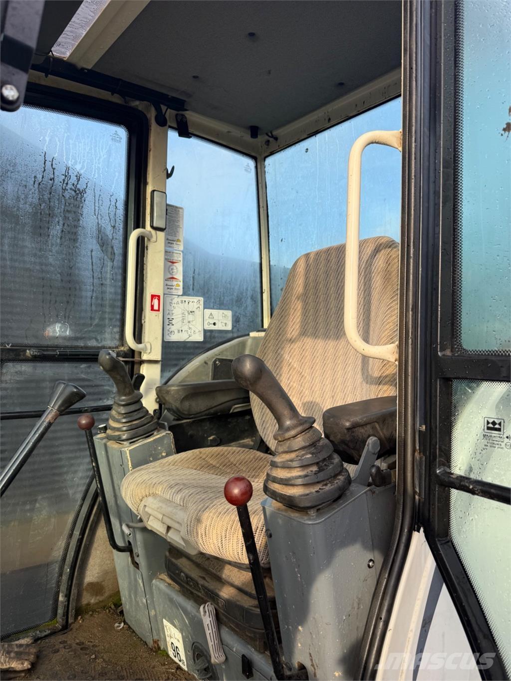 Terex TC48 Mini kotrók < 7t