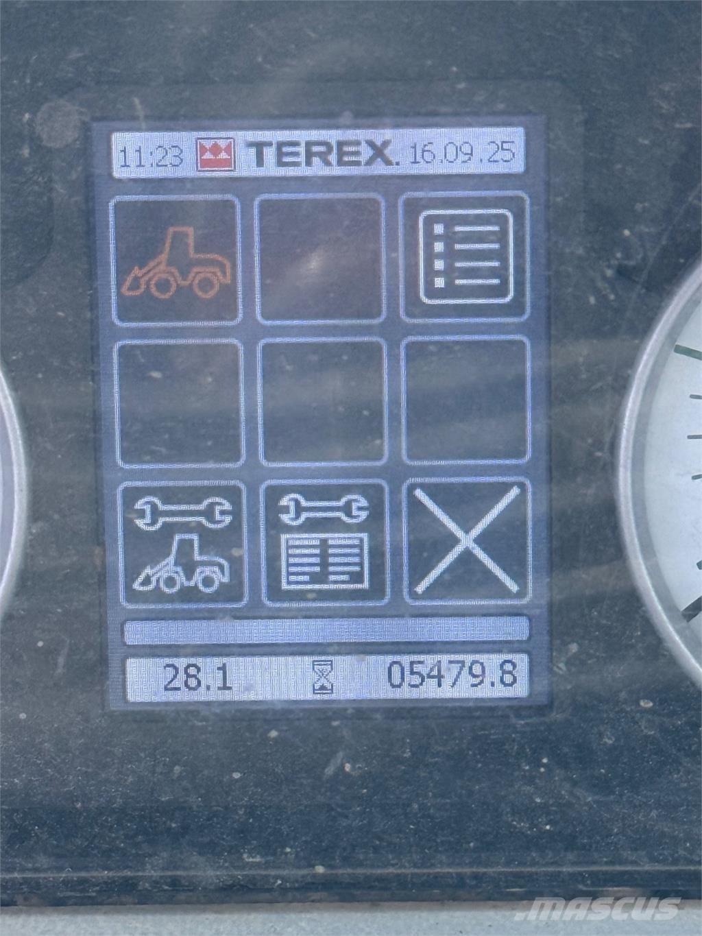 Terex TL100 Gumikerekes homlokrakodók