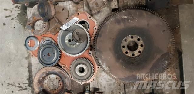 Valmet 311DL Motorok